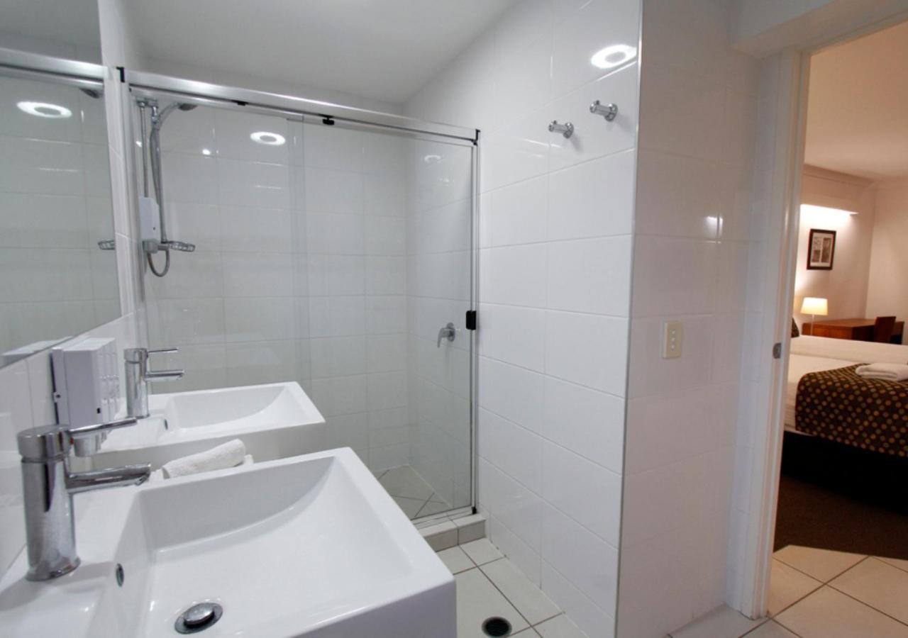 Chinchilla Downtown Motor Inn Экстерьер фото